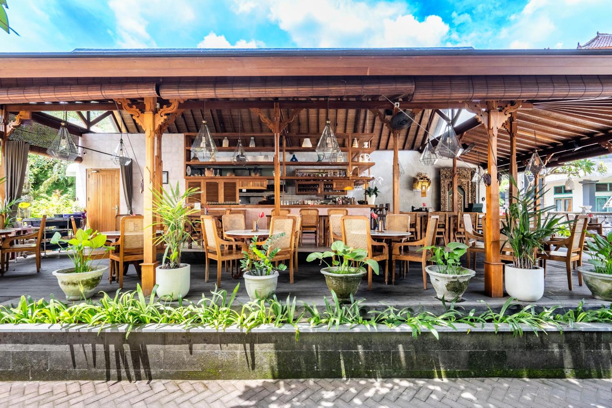Meruhdani Boutique Hotel Ubud Exterior foto