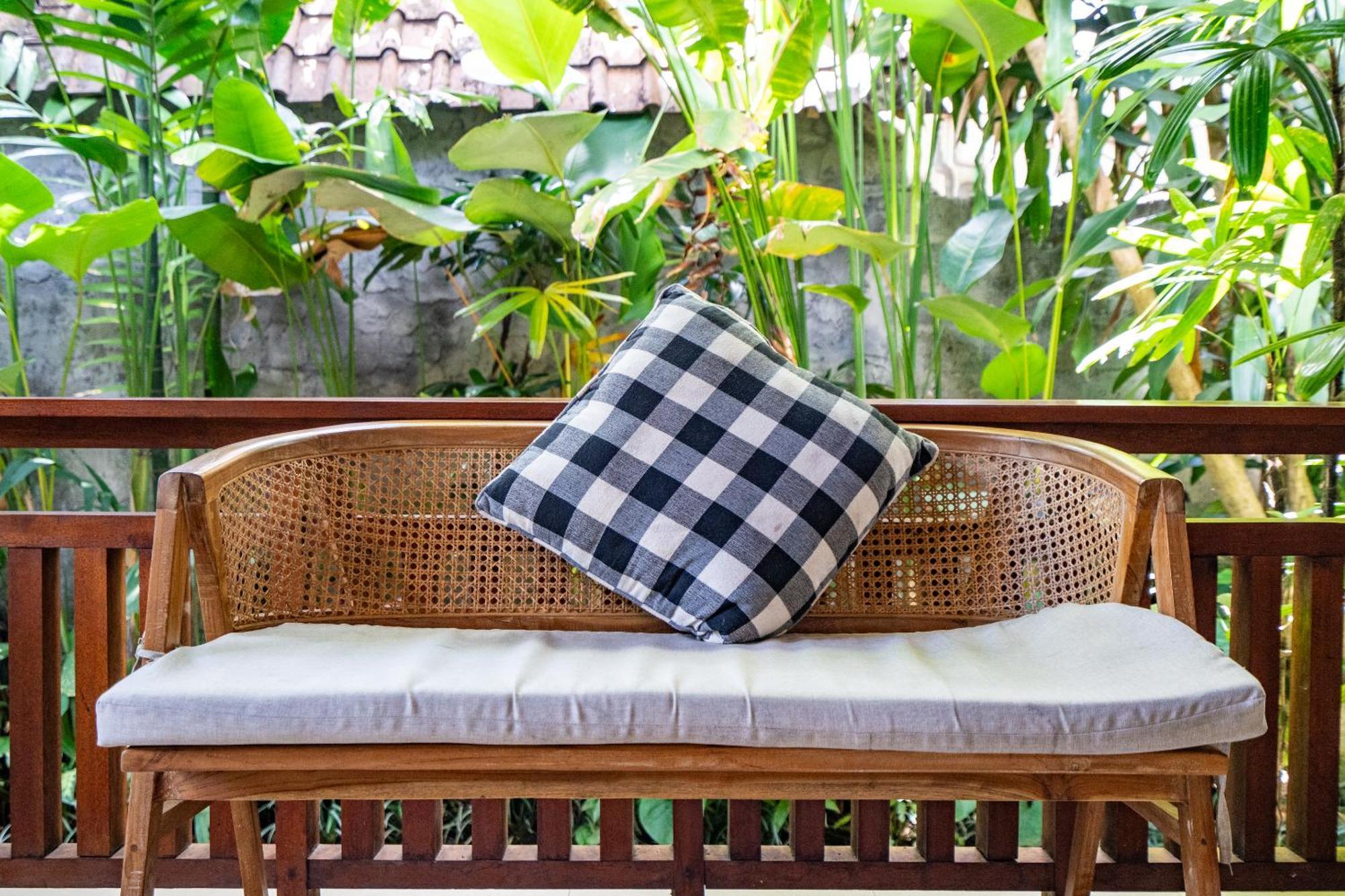 Meruhdani Boutique Hotel Ubud Exterior foto