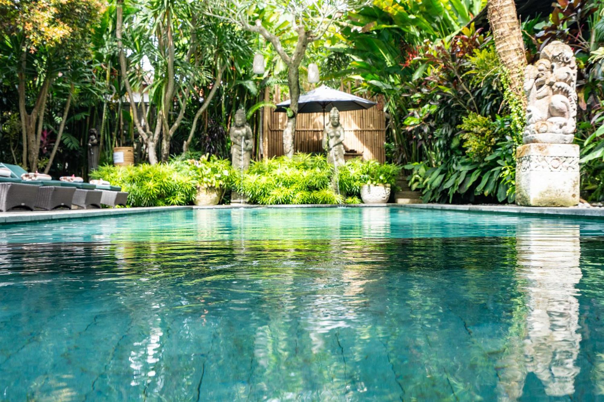 Meruhdani Boutique Hotel Ubud Exterior foto